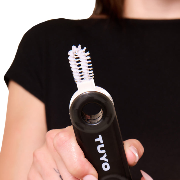 A cleaning brush da Tuyo. Limpador de garrafa