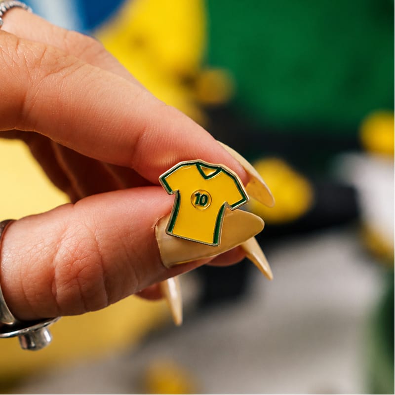 #pins_camiseta